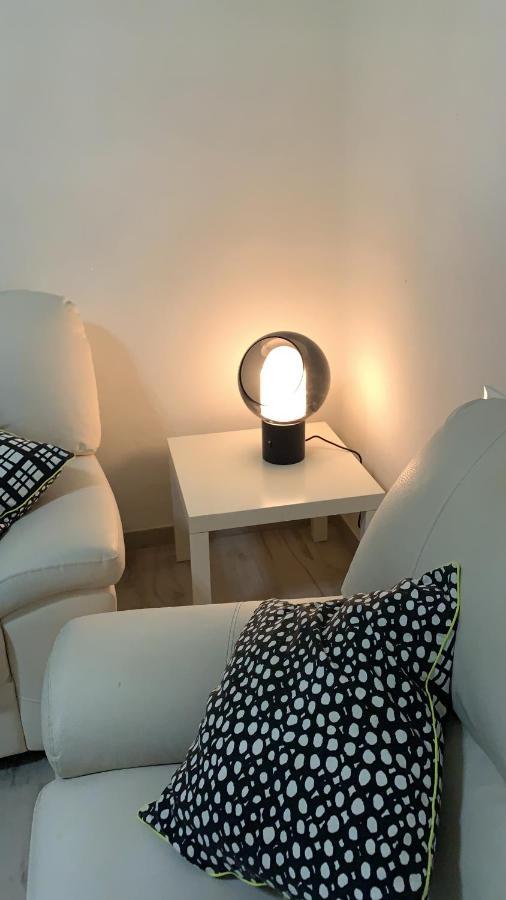 Pisa Train Station Guest House Екстер'єр фото