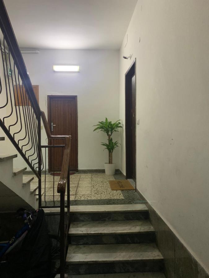 Pisa Train Station Guest House Екстер'єр фото