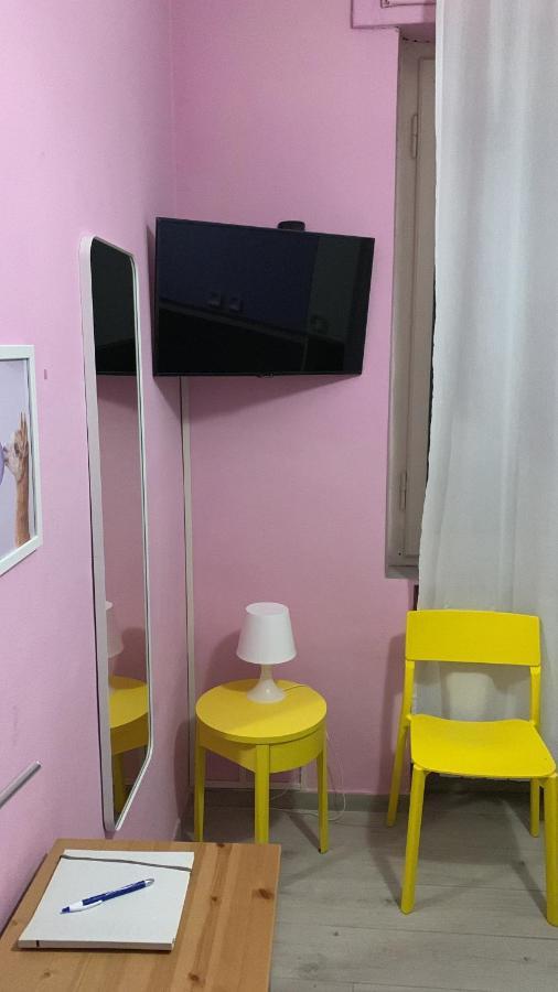 Pisa Train Station Guest House Екстер'єр фото